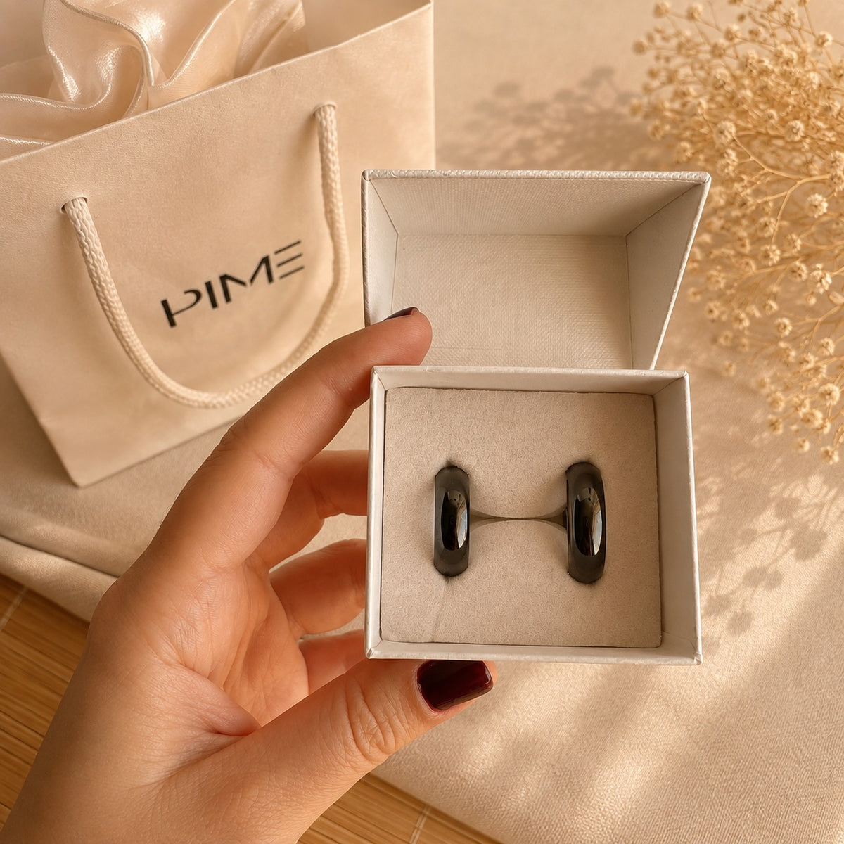 Aliança Tradicional Preta Alta e Grossa (7mm) em Aço para Casamento, Namoro ou Compromisso - REF0001815