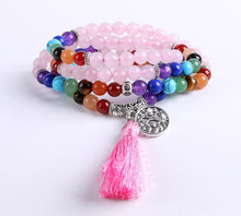 Carregar imagem no visualizador da galeria, Japamala Quartzo Rosa e Pedras 7 Chakras com Tassel Rosa e Pendente Raízes - REF1043 - PIME.pt