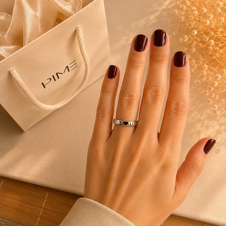 Aliança Prateada com Coração I Love You (4mm) em Aço - Alianças de Namoro ou Compromisso (para Namorados) - REF1609