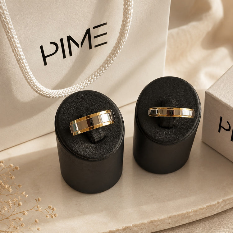 Aliança Dourada com Centro Prateado - 4mm e 6mm - em Aço para Casamento, Namoro ou Compromisso - REF0002321