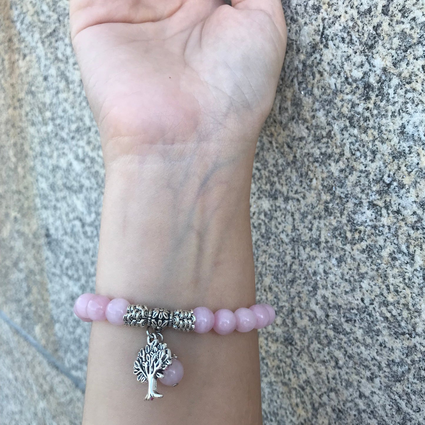 Pulseira 7 Chakras com Árvore da Vida - Pedras Naturais Quartzo Rosa - REF1027