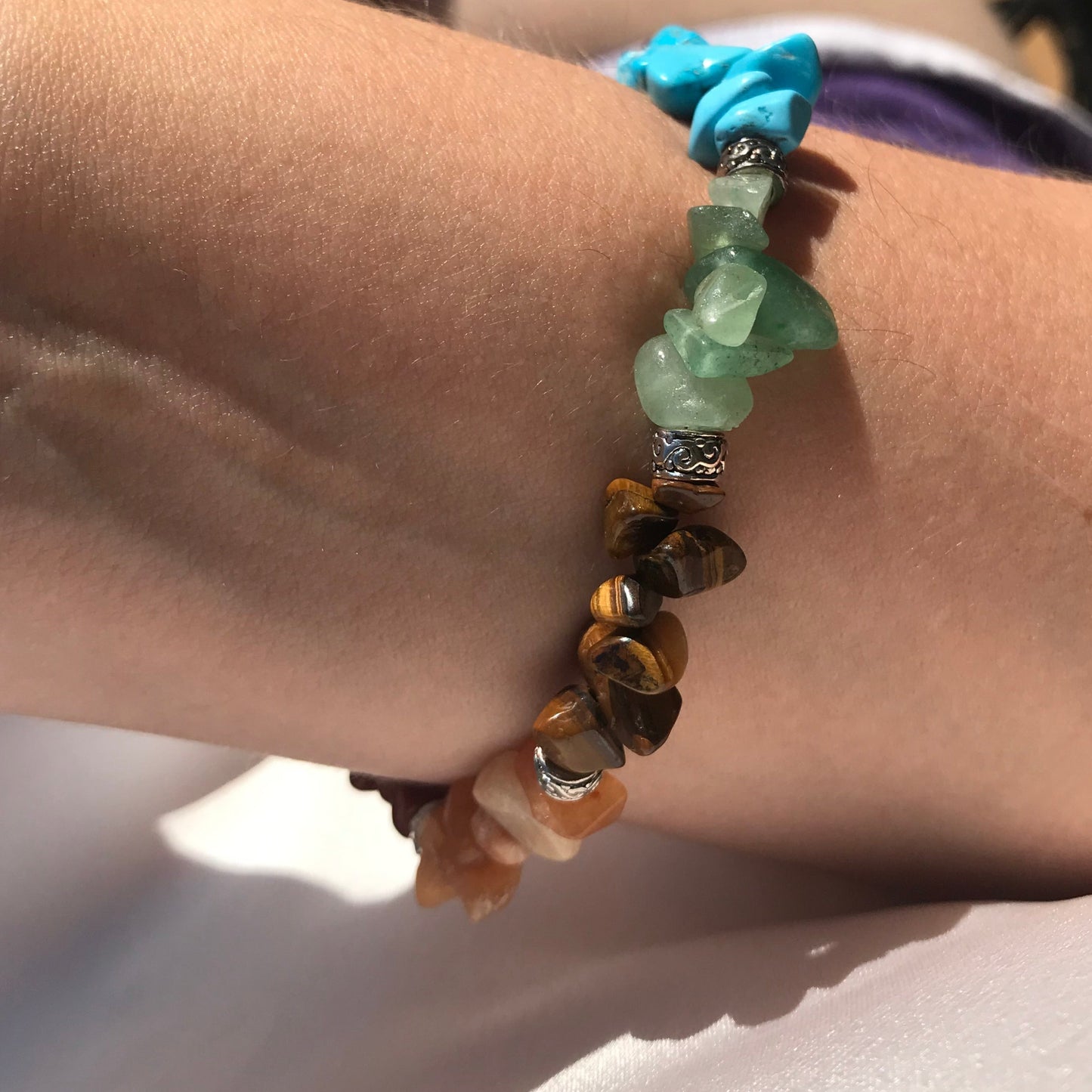 Pulseira Reiki com Pedras Lascadas 7 Chakras - REF1061