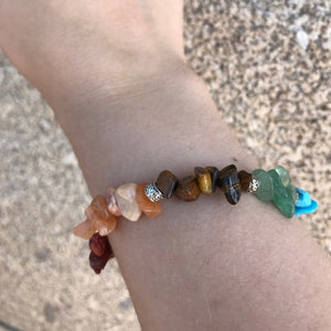 Pulseira Reiki com Pedras Lascadas 7 Chakras - REF1061