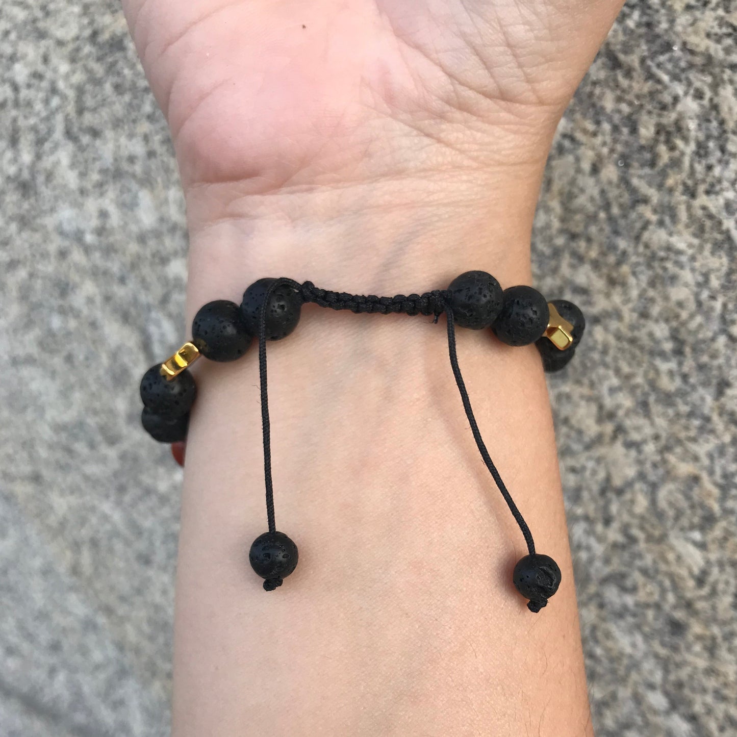 Pulseira com Pedras Naturais 7 Chakras e Pedras Vulcânicas com Estrelas - REF1808