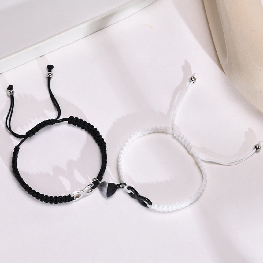 Conjunto de Duas Pulseiras para Namorados Ajustáveis - Infinito com Coração Íman - REF6715