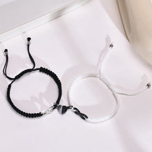 Carregar imagem no visualizador da galeria, Conjunto de Duas Pulseiras para Namorados Ajustáveis - Infinito com Coração Íman - REF6715