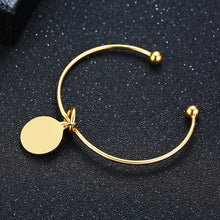 Carregar imagem no visualizador da galeria, Pulseira Dourada com Medalha Olho Azul em Aço - REF1575 - PIME.pt