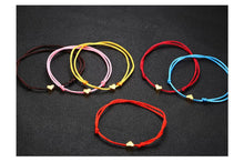 Carregar imagem no visualizador da galeria, Pulseira Fio Ajustável com Pequeno Coração - REF1577 - PIME.pt