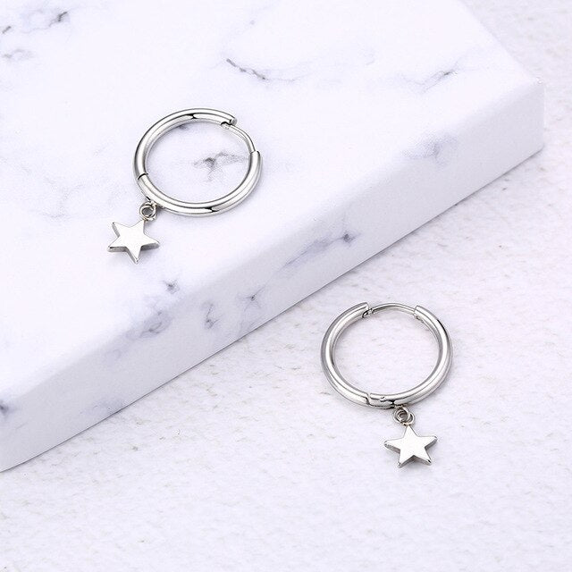Brincos com Pequena Estrela Pendente em Aço - REF1170 - PIME.pt