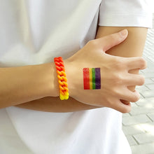 Carregar imagem no visualizador da galeria, Pulseira O Amor É Para Todos em Silicone - REF1394 - PIME.pt