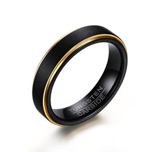 Carregar imagem no visualizador da galeria, Aliança Preta Matte com Rebordo Dourado 5mm em Tungsténio para Casamento, Namoro ou Compromisso - REF1115 - PIME.pt