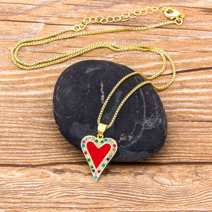 Colar Coração Vermelho com Pedras de Cores Arco-Íris - REF1618 - PIME.pt