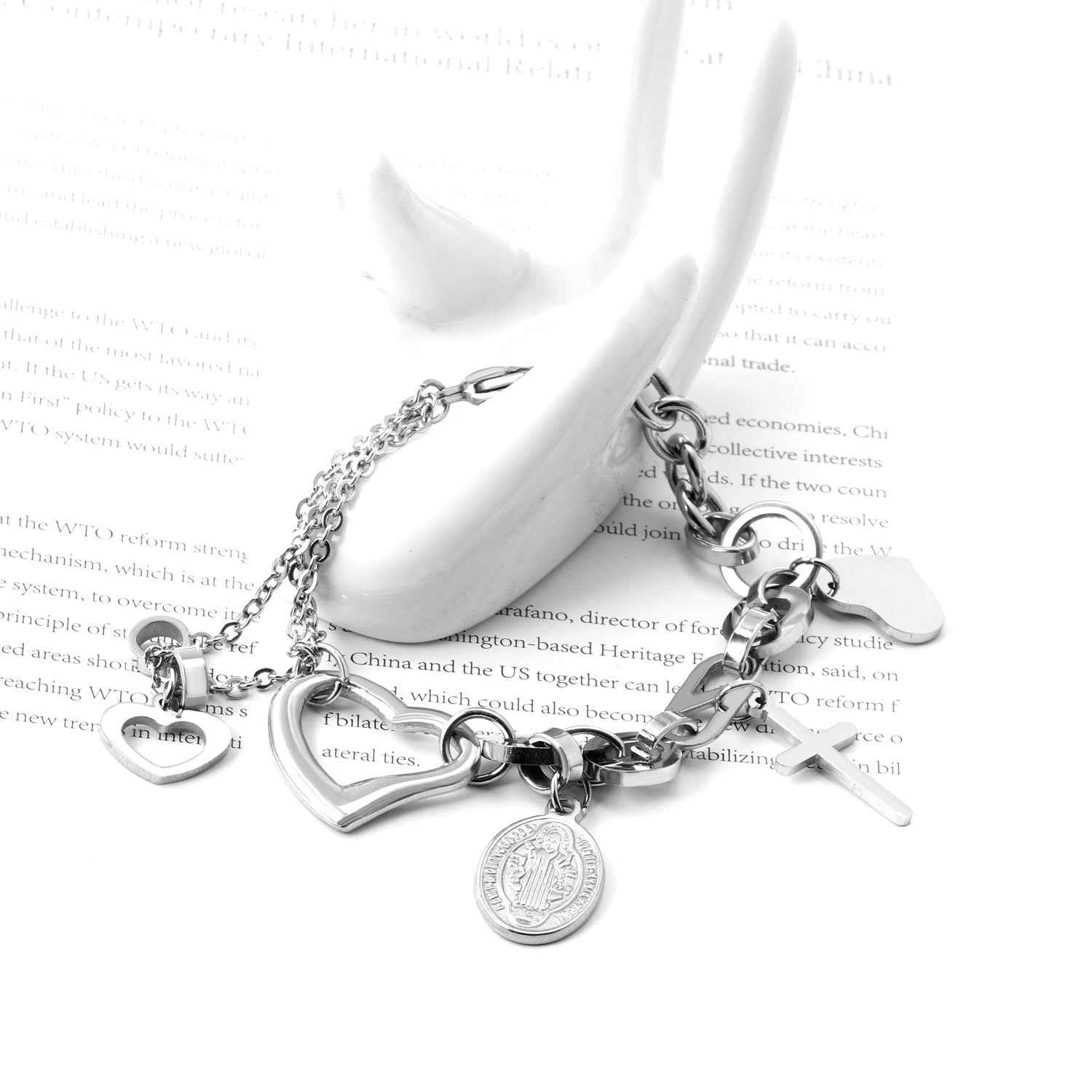 Pulseira Corações Pendentes, Medalha e Cruz Cristã em Aço - REF1502 - PIME.pt