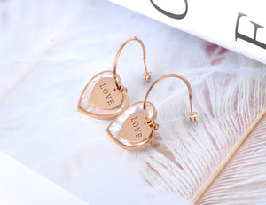 Brincos Medalha com Coração e Letras Love em Aço - REF1564 - PIME.pt