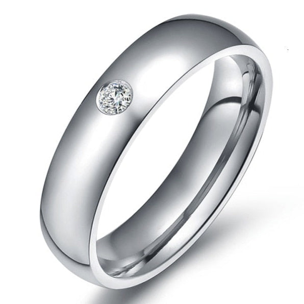 Aliança Prateada Simples e Pedra Solitária 5mm e 6mm em Aço - REF1832 - PIME.pt