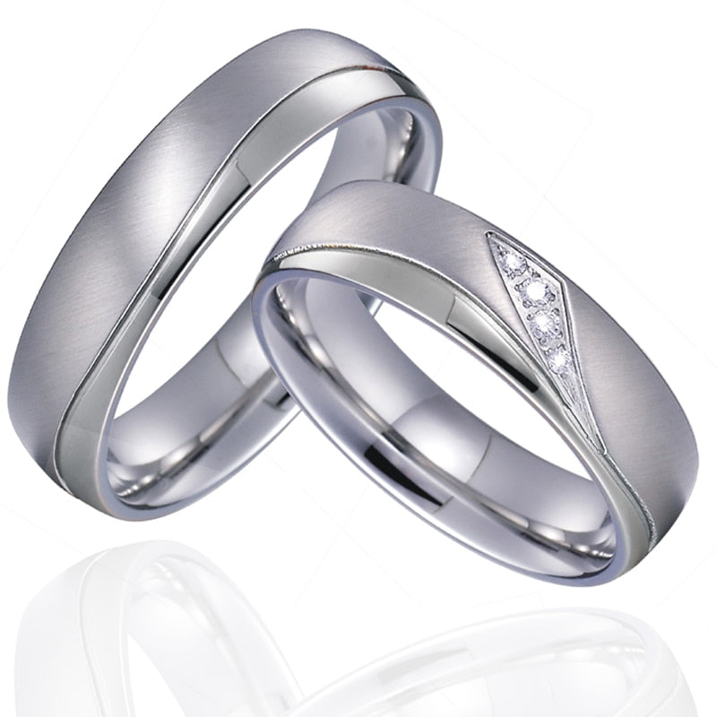 Aliança Prateada com Pedras ou com Linha Simples 6mm em Aço para Casamento, Namoro ou Compromisso - REF1008 - PIME.pt