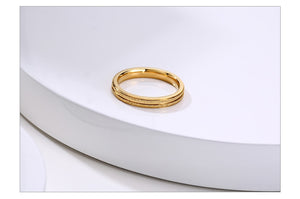 Aliança Dourada com Filetes Rugosos 3mm e 5mm em Aço para Casamento, Namoro ou Compromisso - REF18203 - PIME.pt